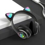 Cat Ear Wireless Headphone P33M Black LED Wireless Headphones with 7 Color Light (3)