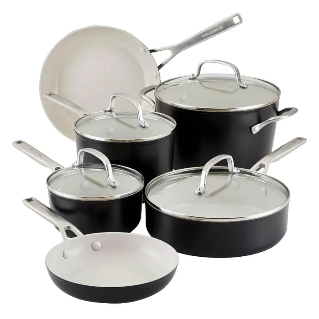 Mesa de trabajo 1 Set de Ollas y Sartenes KitchenAid de ceramica 10 Piezas (84837) Negro Mate - Imagen 1