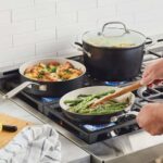 Set de Ollas y Sartenes KitchenAid de ceramica 10 Piezas (84837) Negro Mate - Imagen 3